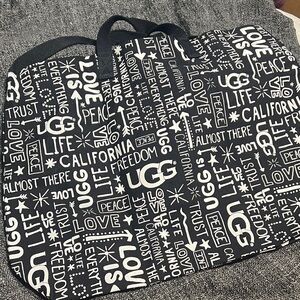 UGG Black and White Text Print Tote
